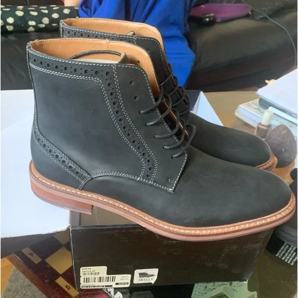 ALDO Men’s Black Suede Studded Siringo Boots Mens size 8 Amazon.com: ALDO Men Wynford Black 13 Medium : Grocery  main image 4